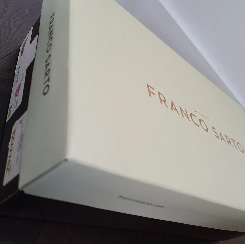 *2/30 symmer clearout* NIB s.8 Franco Sarto leather wedges - Picture 6 of 6